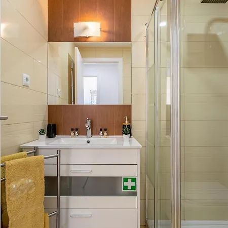 House Black & White Apartment *