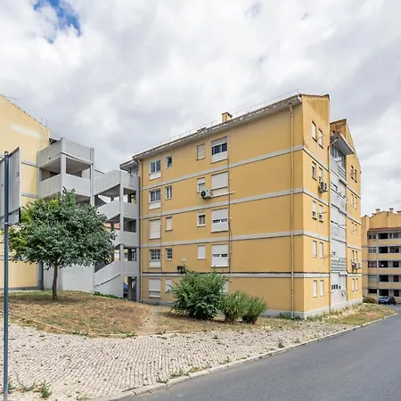 House Black & White Lisboa