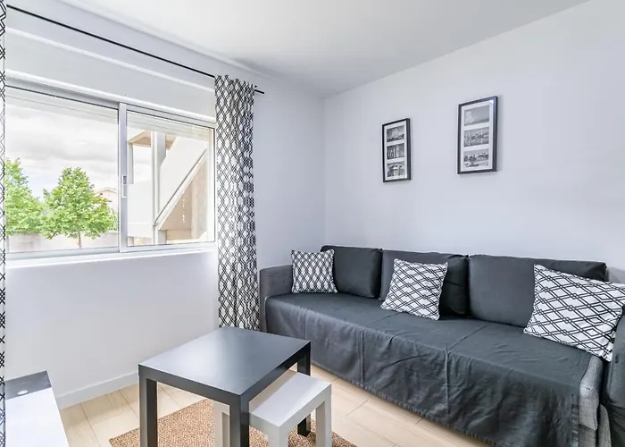 House Black & White Lisboa