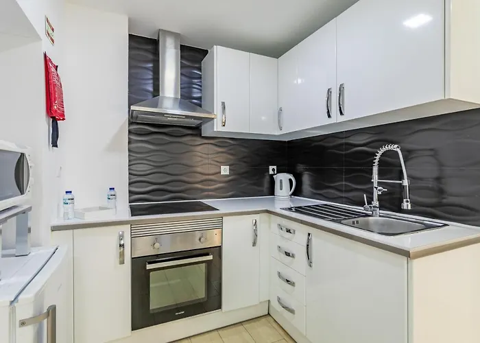 Appartement House Black & White *